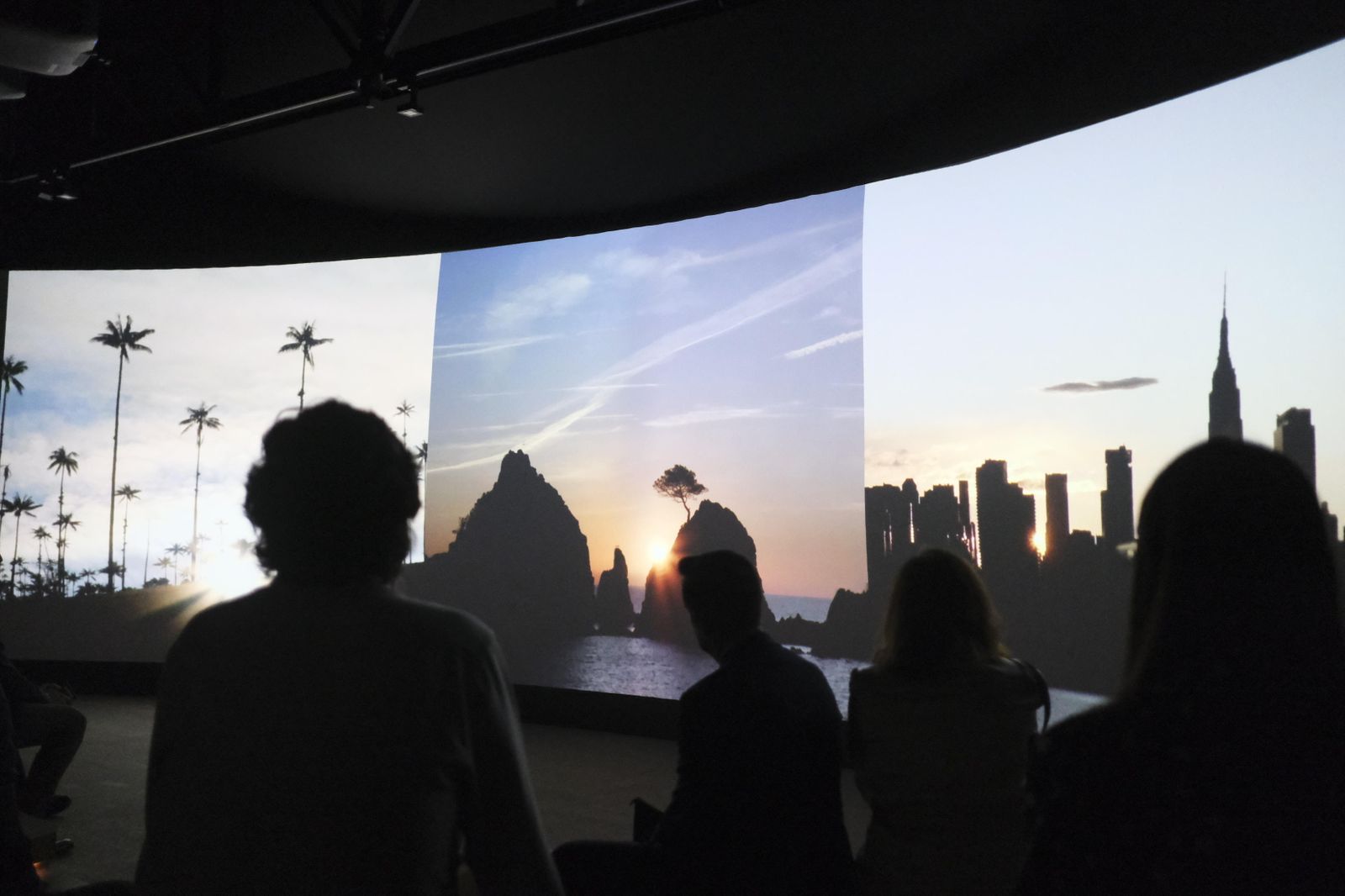 Las imágenes del estreno en Córdoba de 'Symphony', la nueva experiencia de la Fundación La Caixa