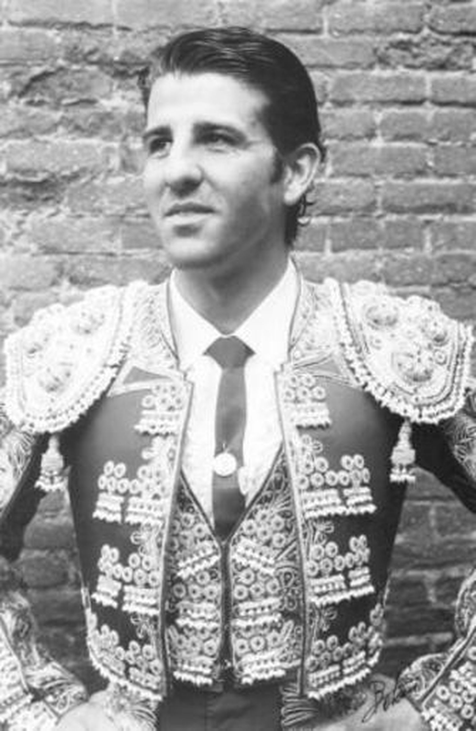 Del valor y el temple, de los toros y la política