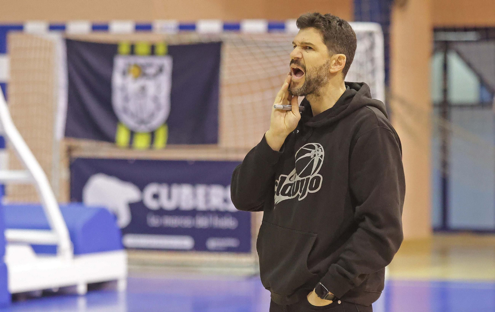 Las fotos de Udea Algeciras - CB Clavijo de la Segunda FEB de baloncesto