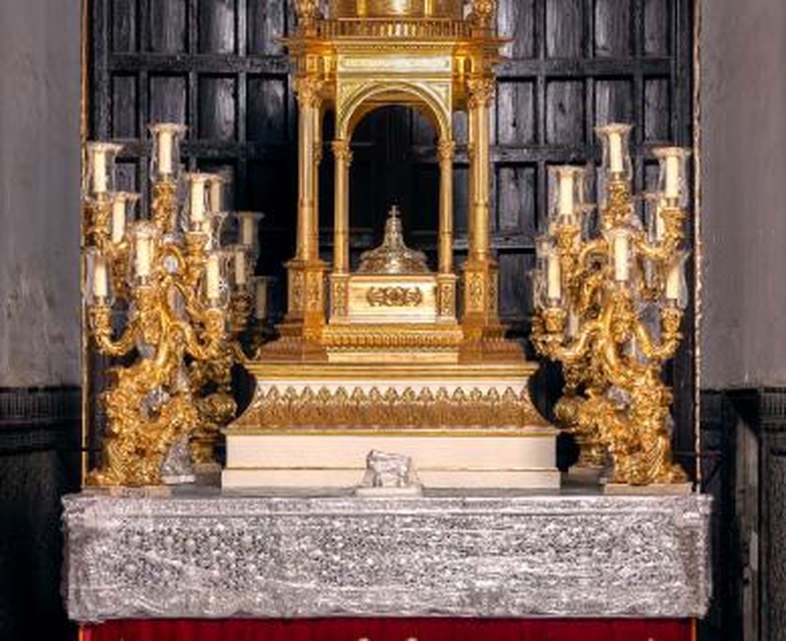 La Custodia de asiento cerrará este cortejo extraordinario