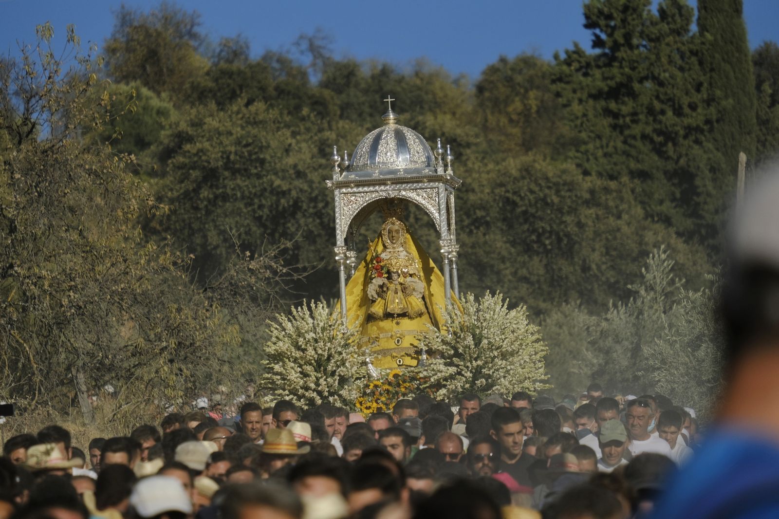 Las mejores imágenes de la histórica Bajá de la Virgen de la Sierra a Cabra