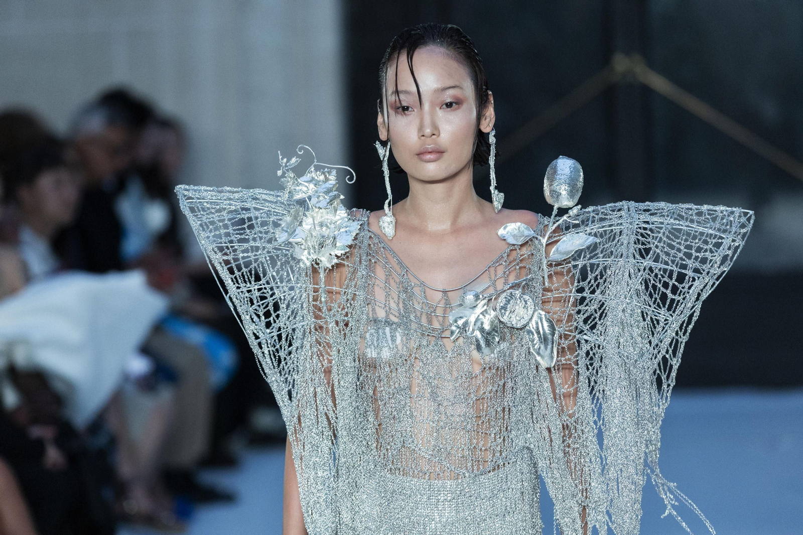 Las mejores imágenes del desfile de Juana Martín en París