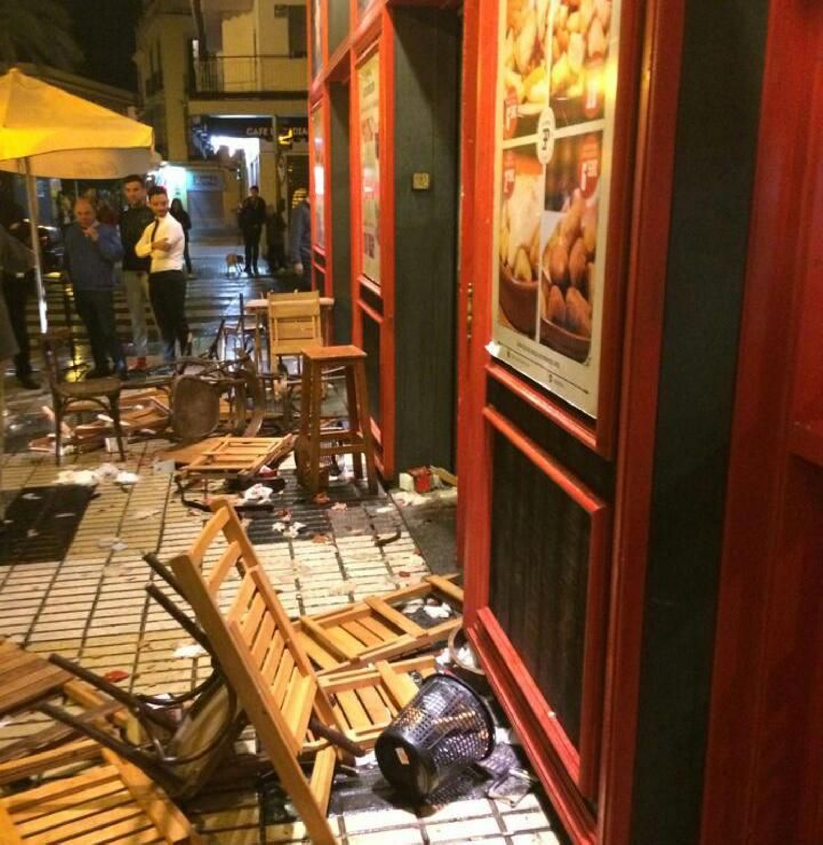 Batalla campal entre radicales del Sevilla y la Juventus