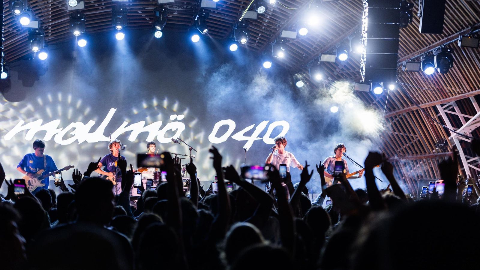 Malmö 040, en un momento de su actuación.