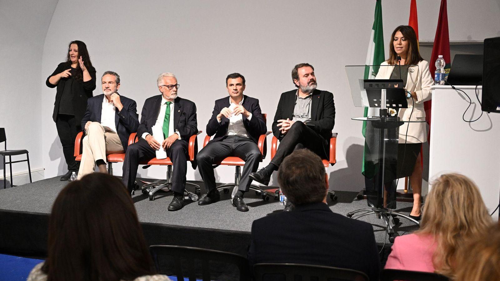 Los participantes en la jornada celebrada en el ECCO.