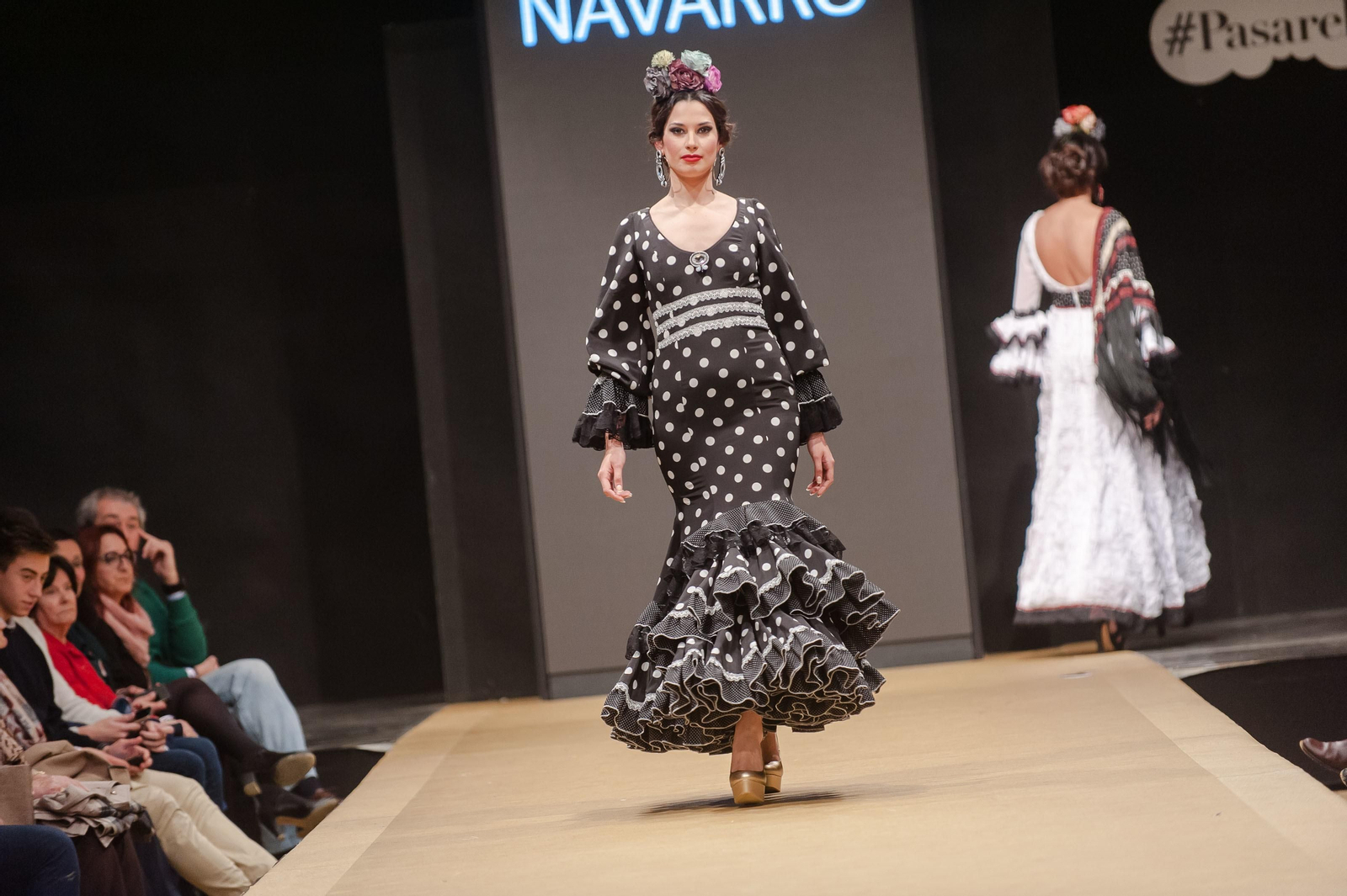 El desfile de Carmen Navarro, en imágenes