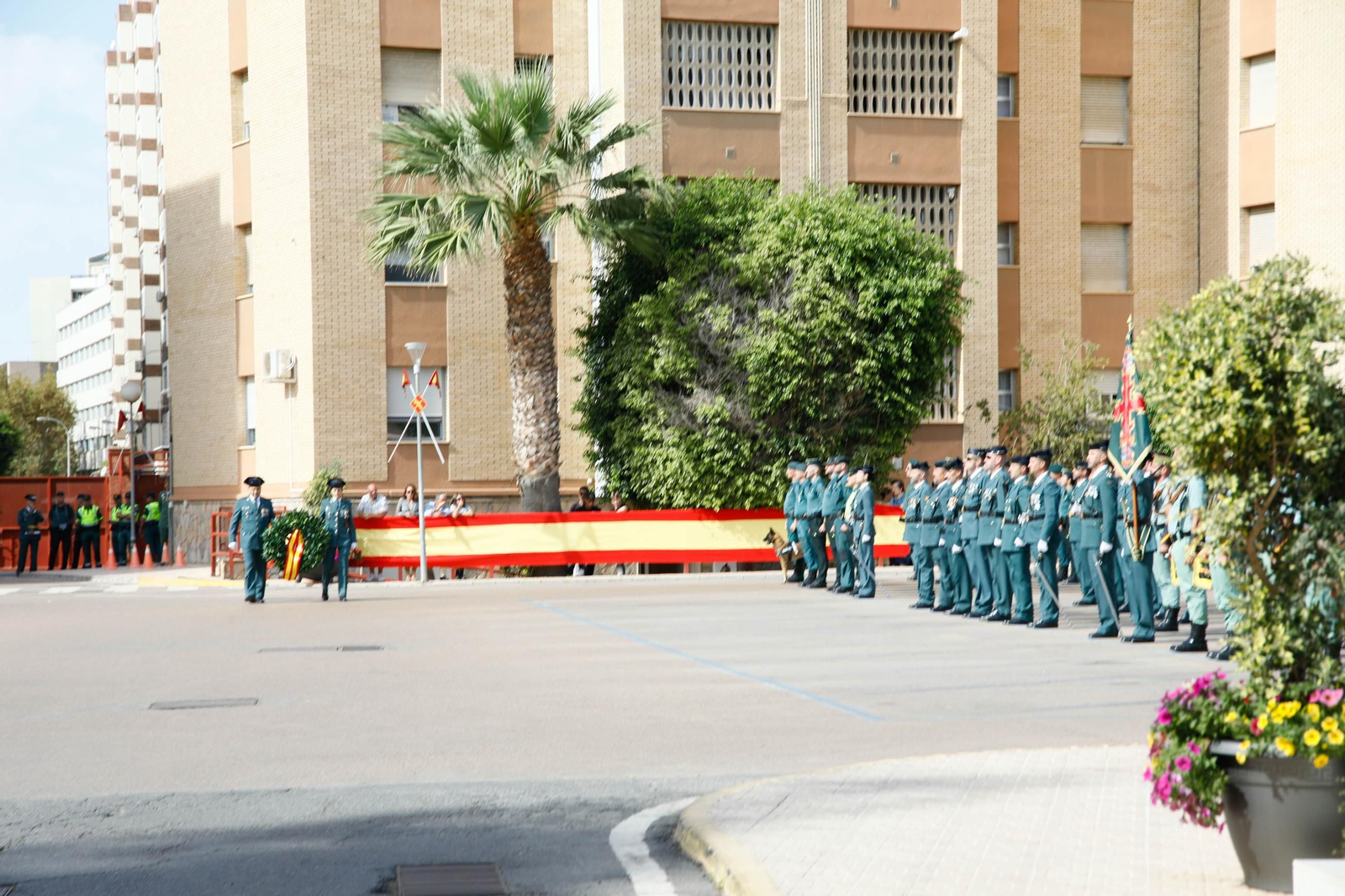 Los actos de la Guardia Civil en honor a la Virgen del Pilar, en imágenes