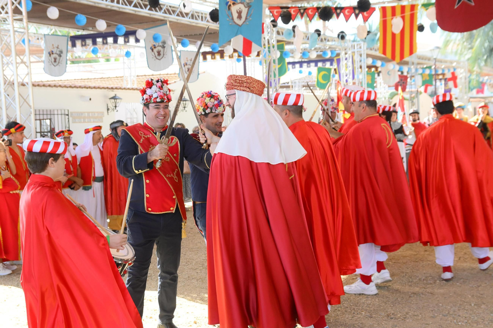 Más de veinte municipios festeros convierten Vera en la capital andaluza de los Moros y Cristianos
