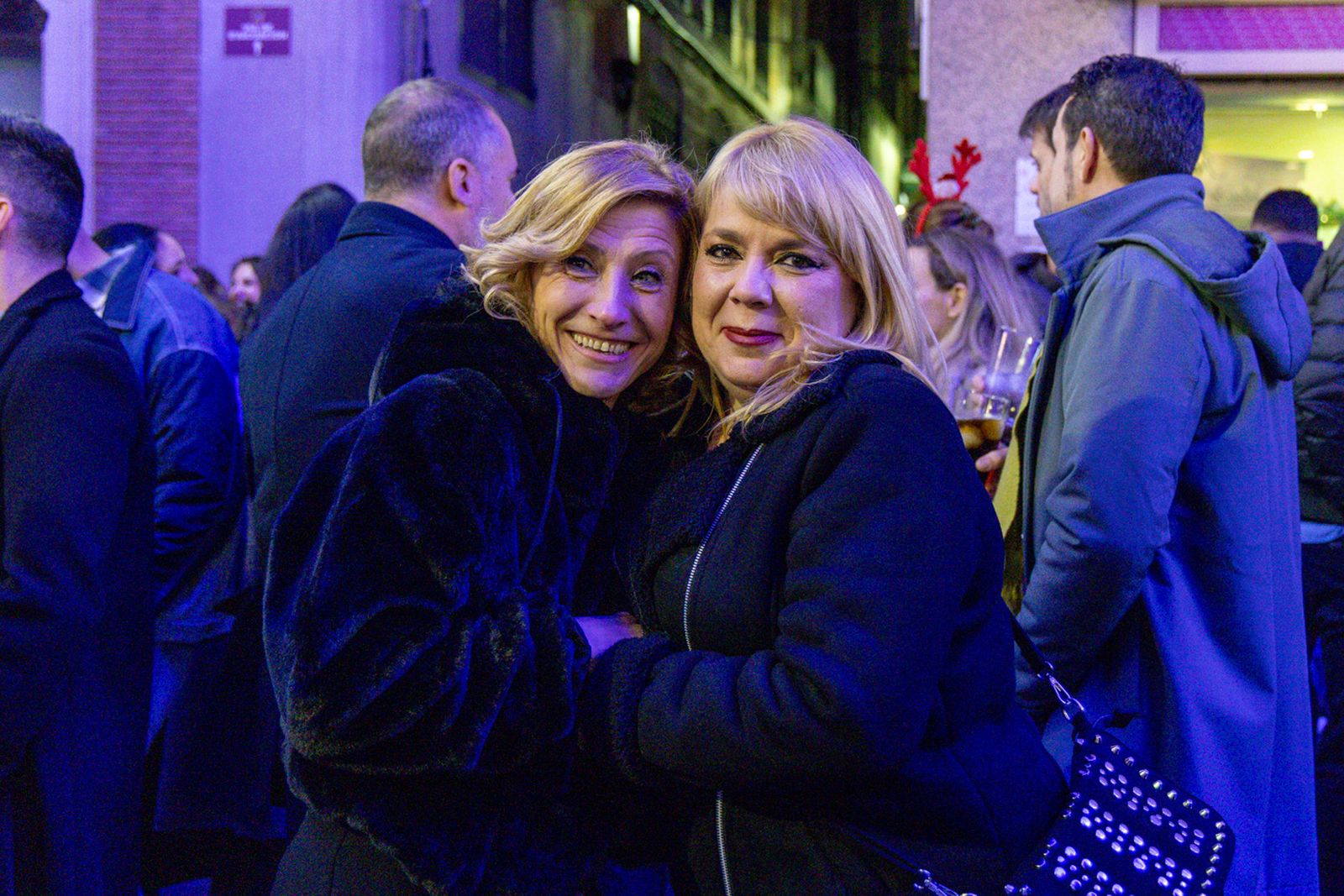 Así disfruta Jaén del concierto extraordinario a pie de calle: "Son de Vida"