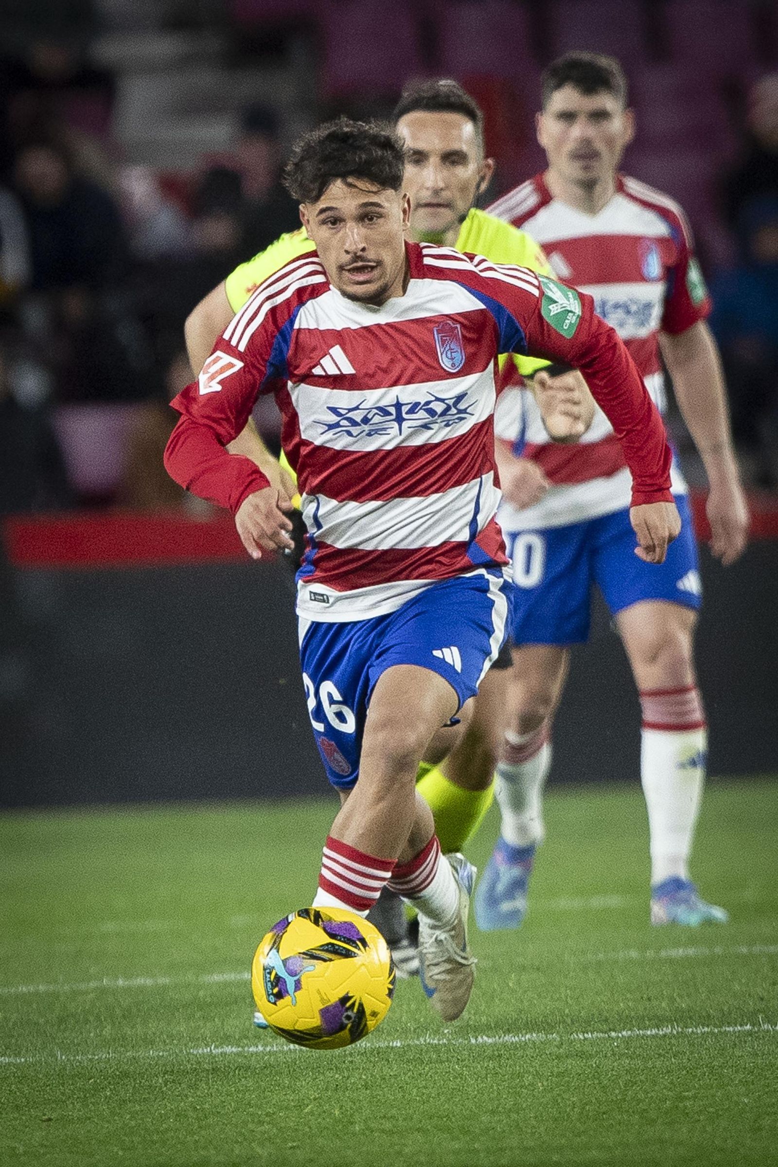 Las mejores imágenes de la victoria del Granada ante el Oviedo