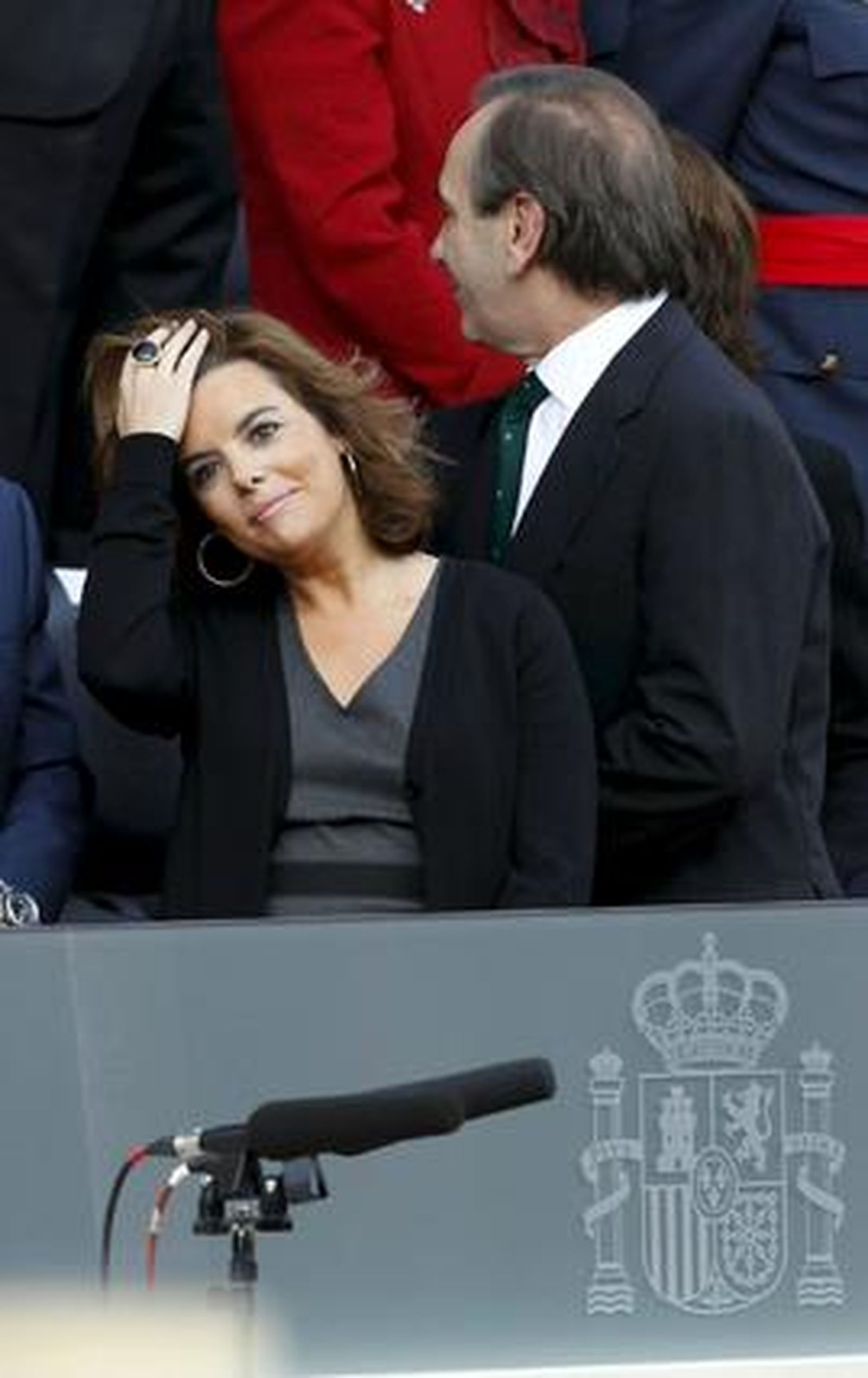 Desfile militar con motivo del día de la Fiesta Nacional. / EFE