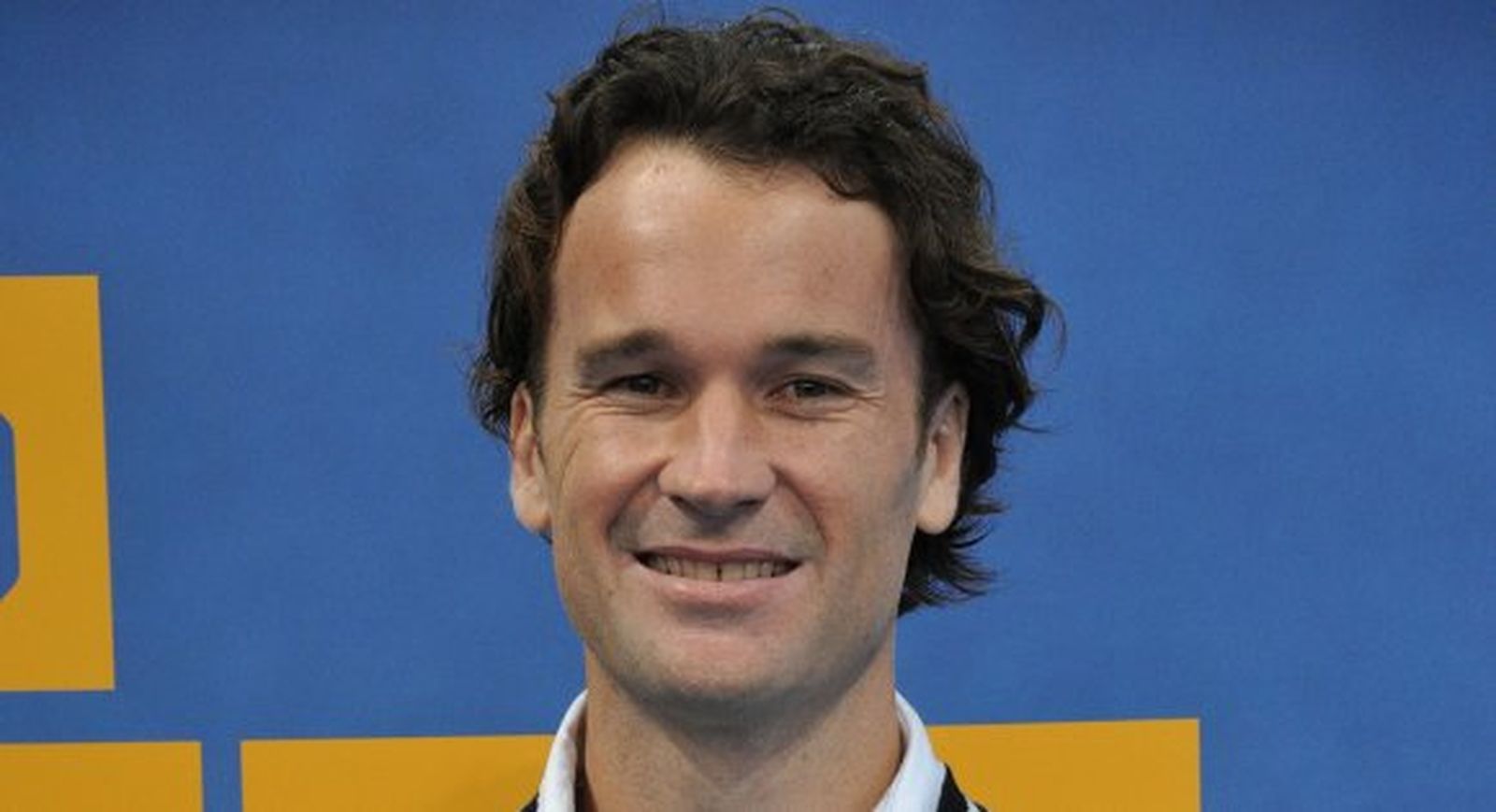 Moyá sustituirá a Corretja como capitán español de la Copa Davis