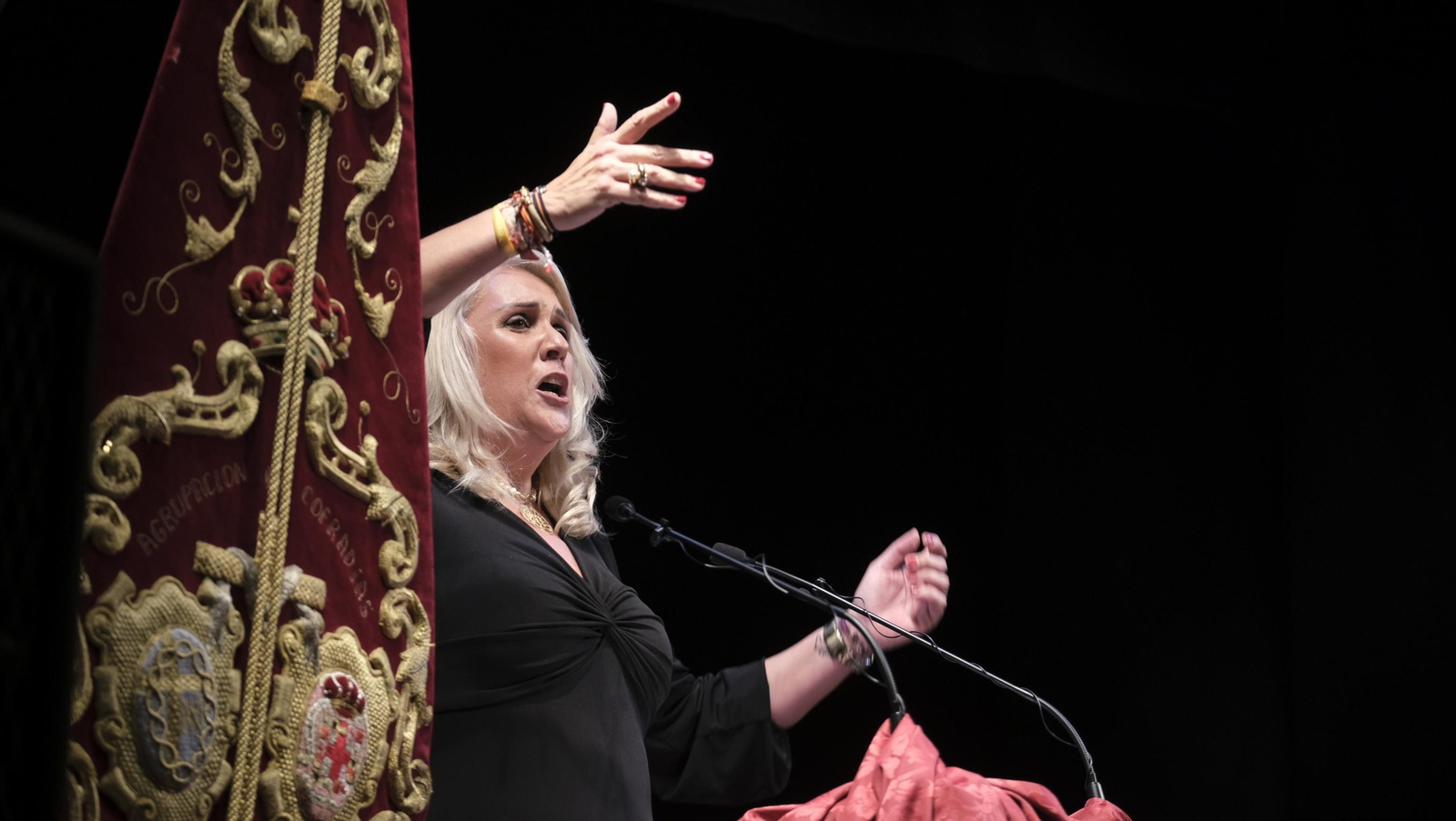 Raquel Criado pregona la Semana Santa Almería 2024, en imágenes