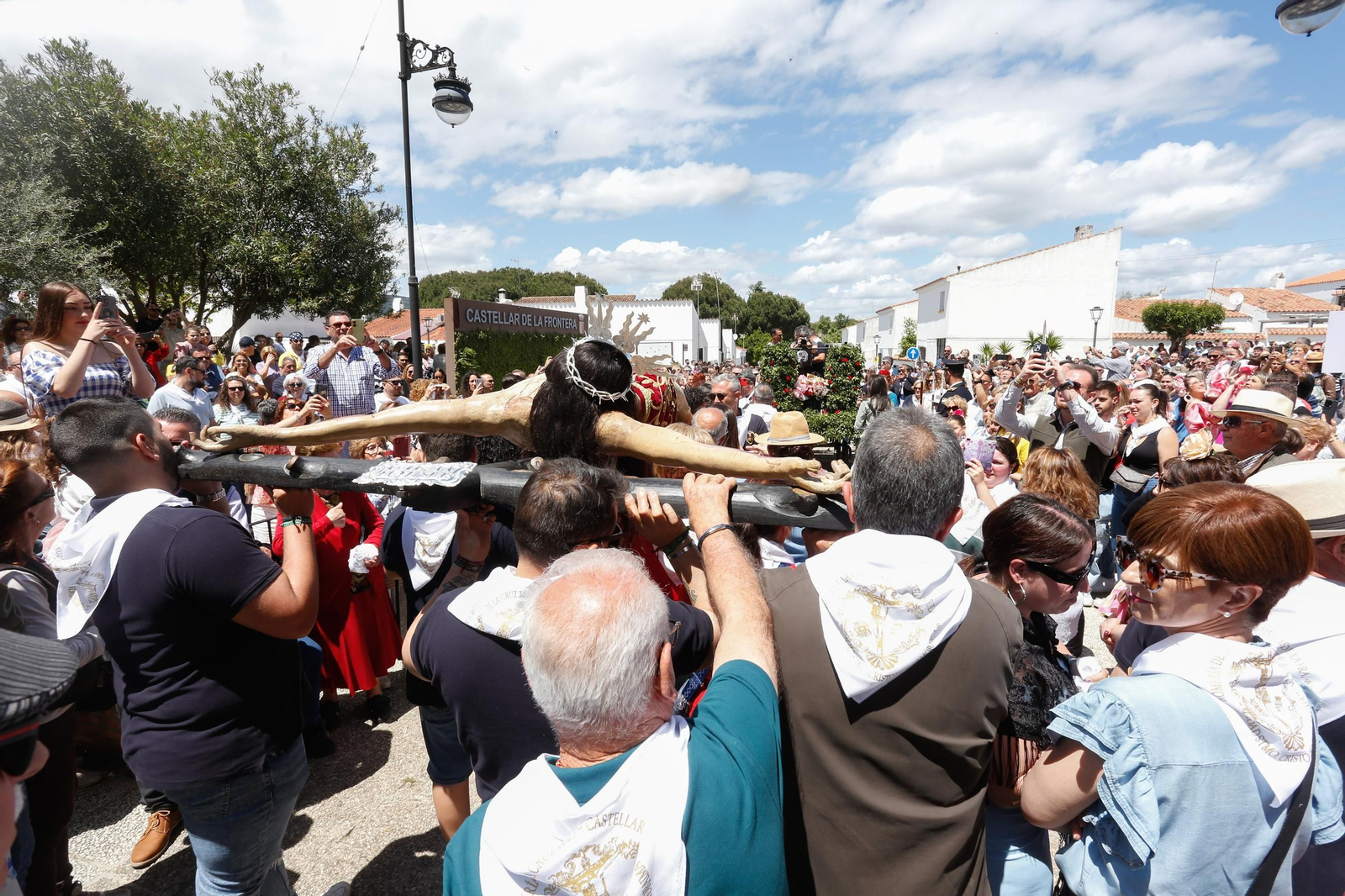 Fotos del domingo de Feria y la romería del Cristo de la Almoraima