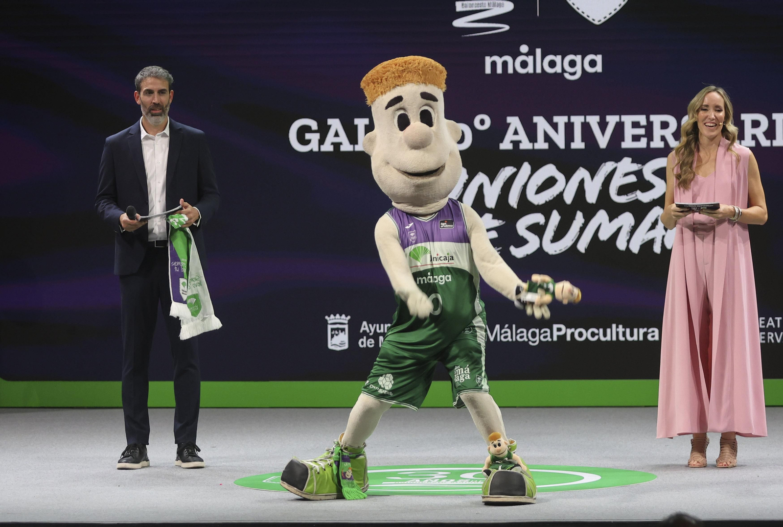 La gala del 30 aniversario de la unión Caja de Ronda-Maristas, en fotos