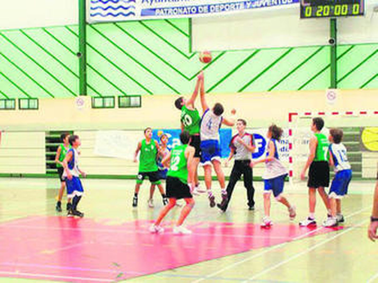 El equipo infantil del CB San Fernando consiguió la victoria.