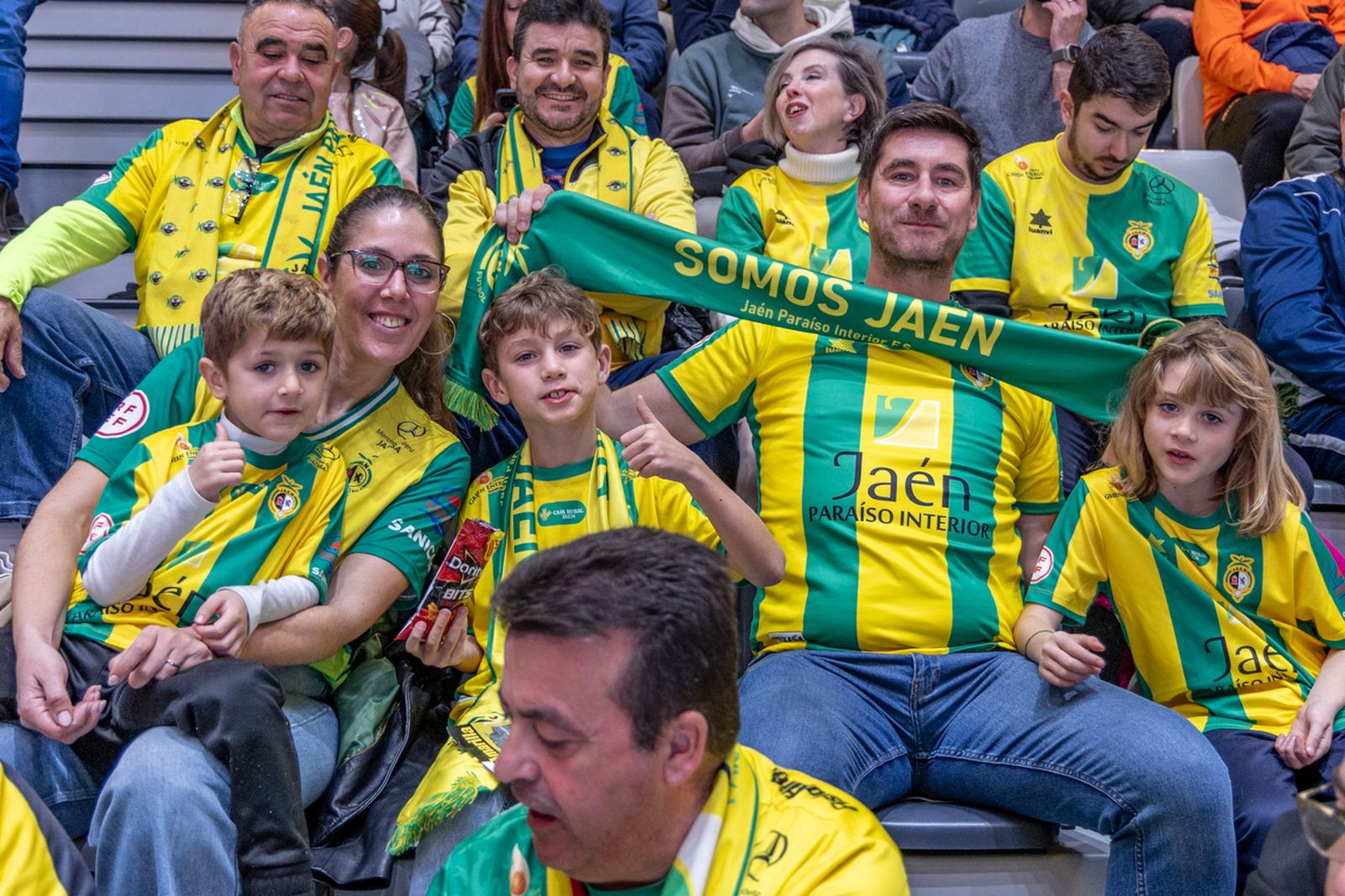 Las mejores imágenes del espectacular encuentro entre Jaén Paraíso Interior FS y Barça (3-3)