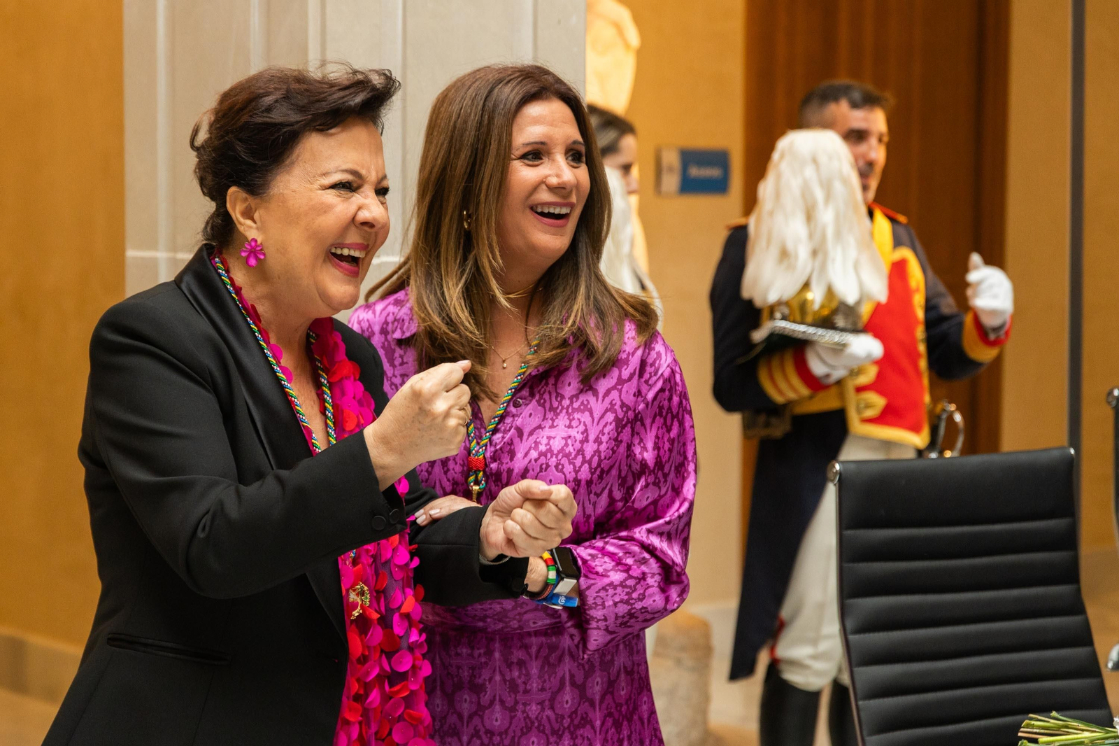 Carmen Linares es distinguida como hija predilecta