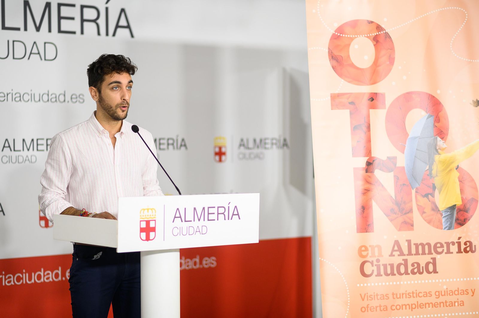 El concejal Jesús Luque ha presentado el programa de otoño
