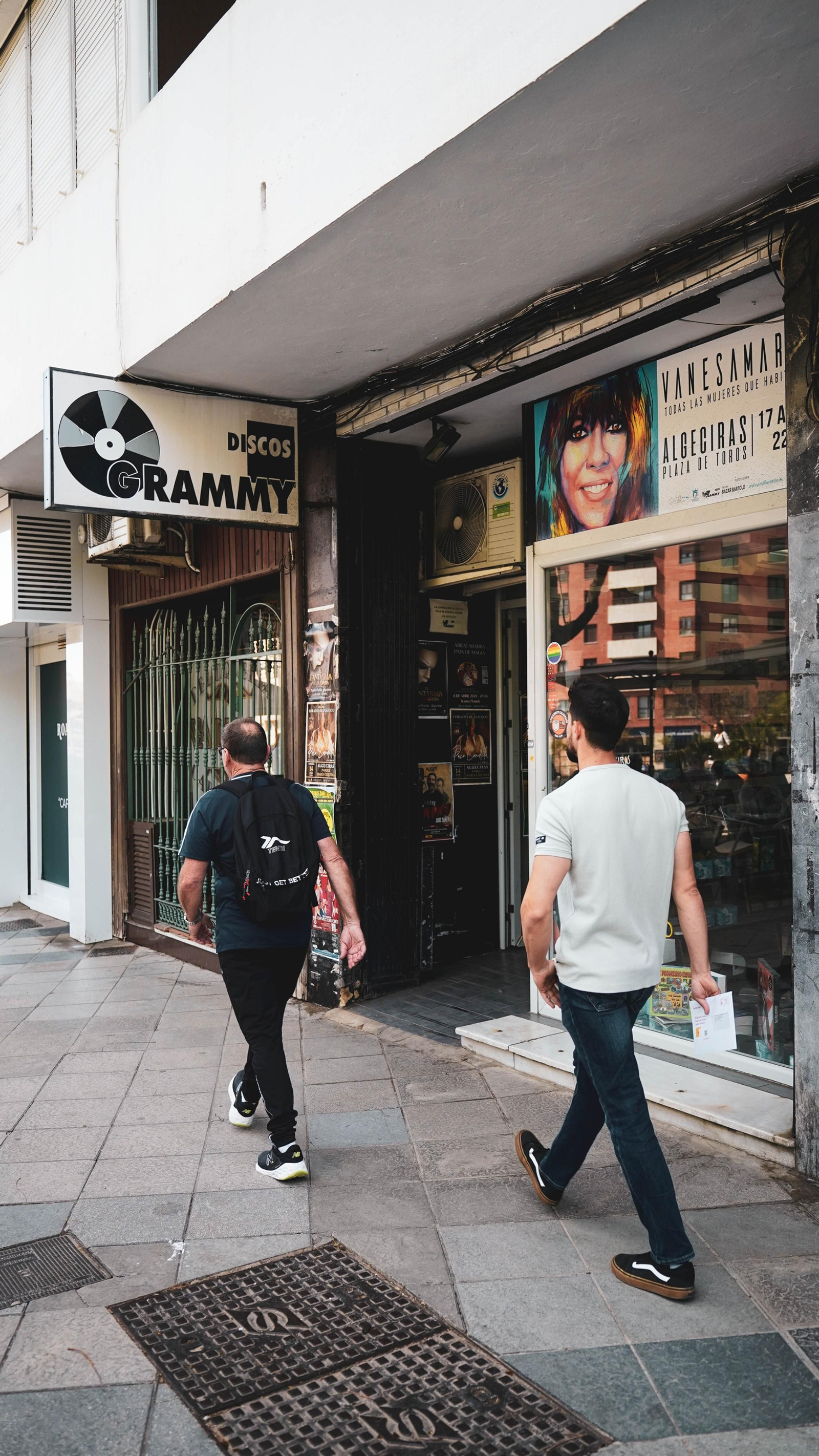 Imágenes de Discos Grammy en Algeciras