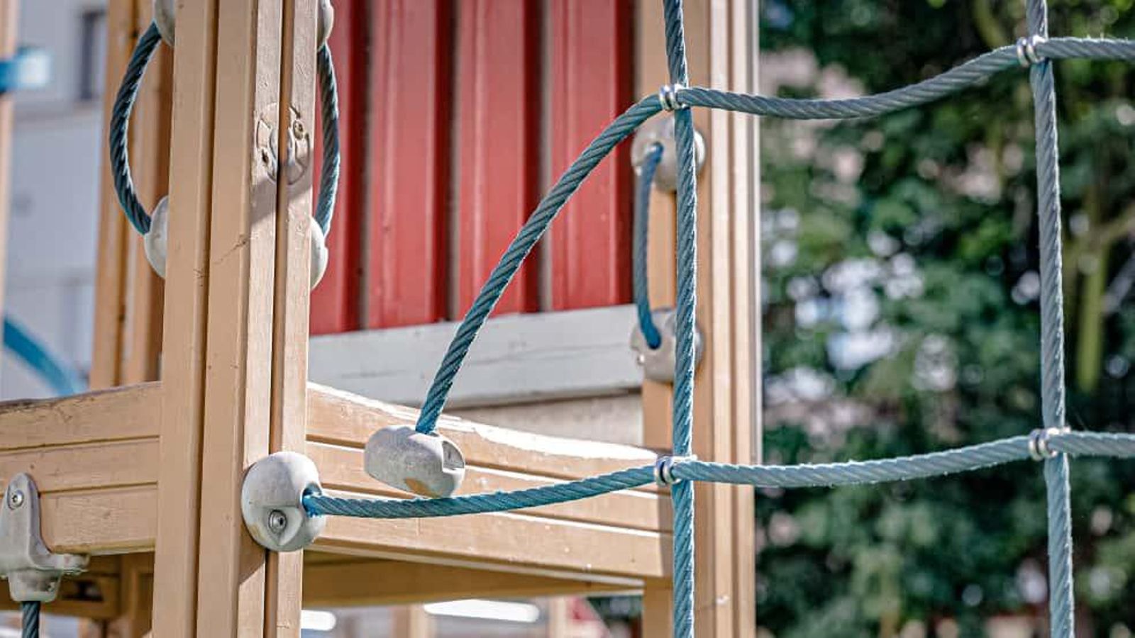 Cuerda de escalada rota.