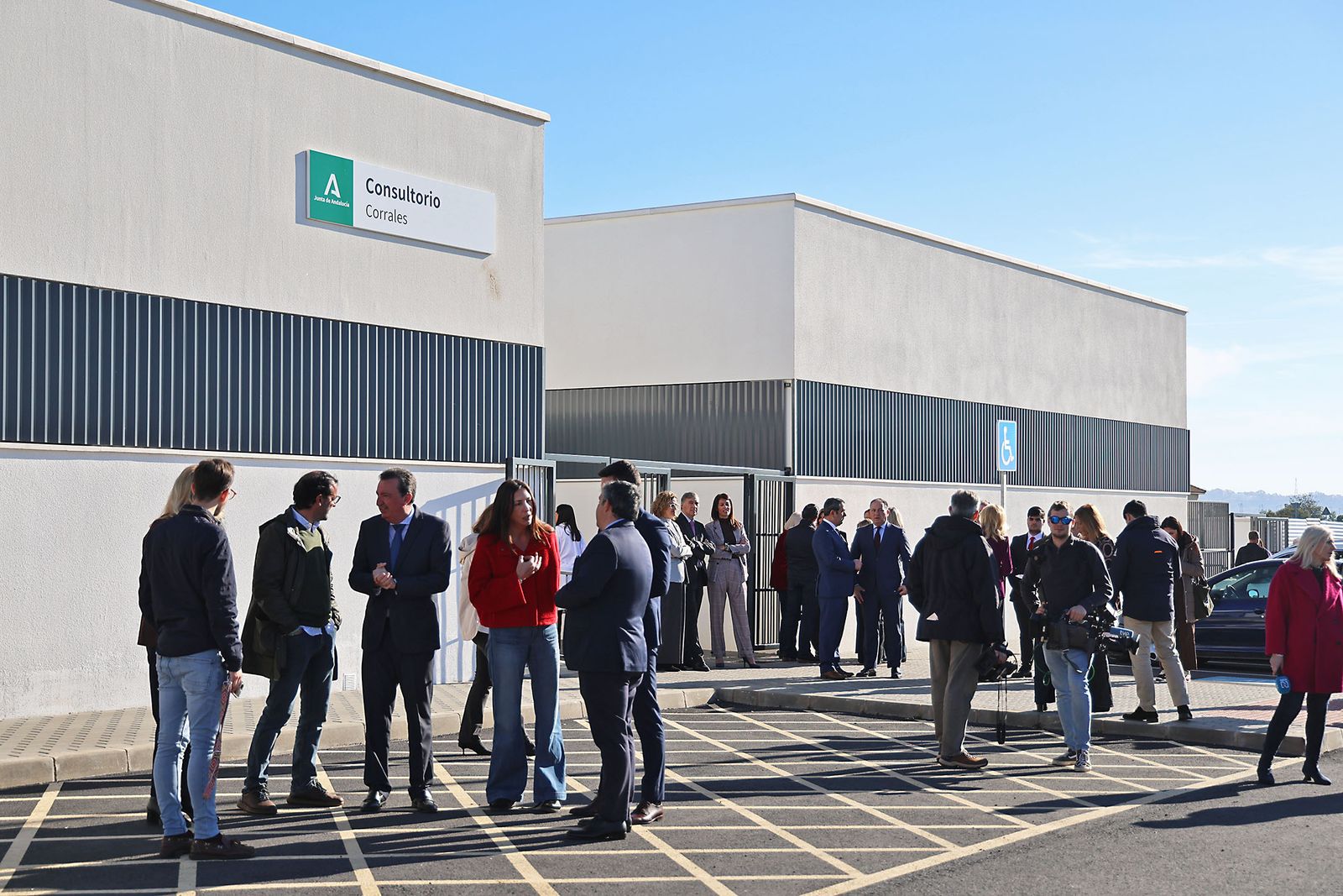 Las fotografías de la inauguración del consultorio de salud de Corrales.