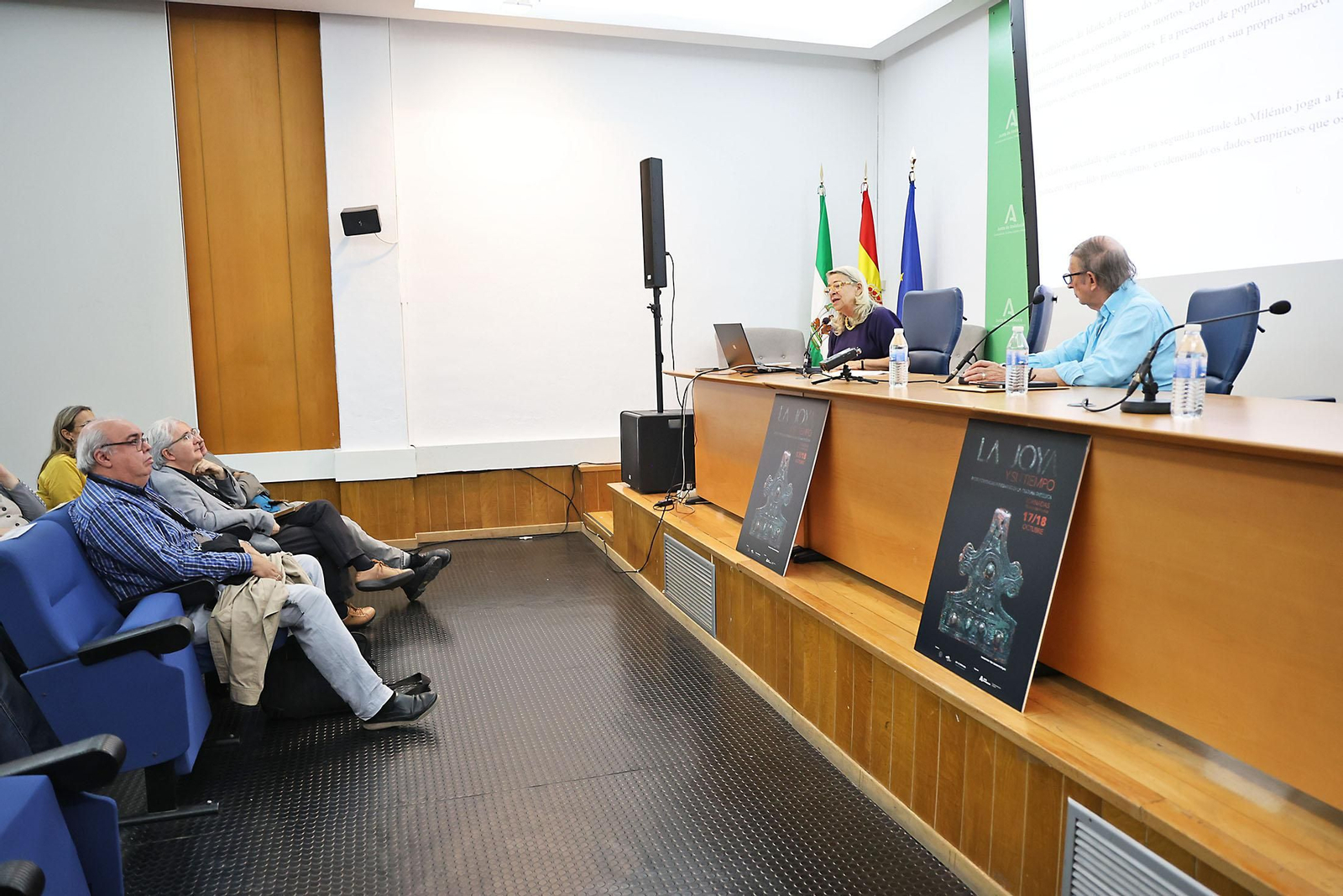Imágenes de la presentación del catálogo sobre 'La Joya. Vida y eternidad en Tarteso'