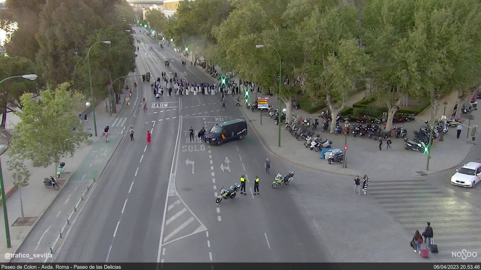 Corte de tráfico en el Paseo de Colón