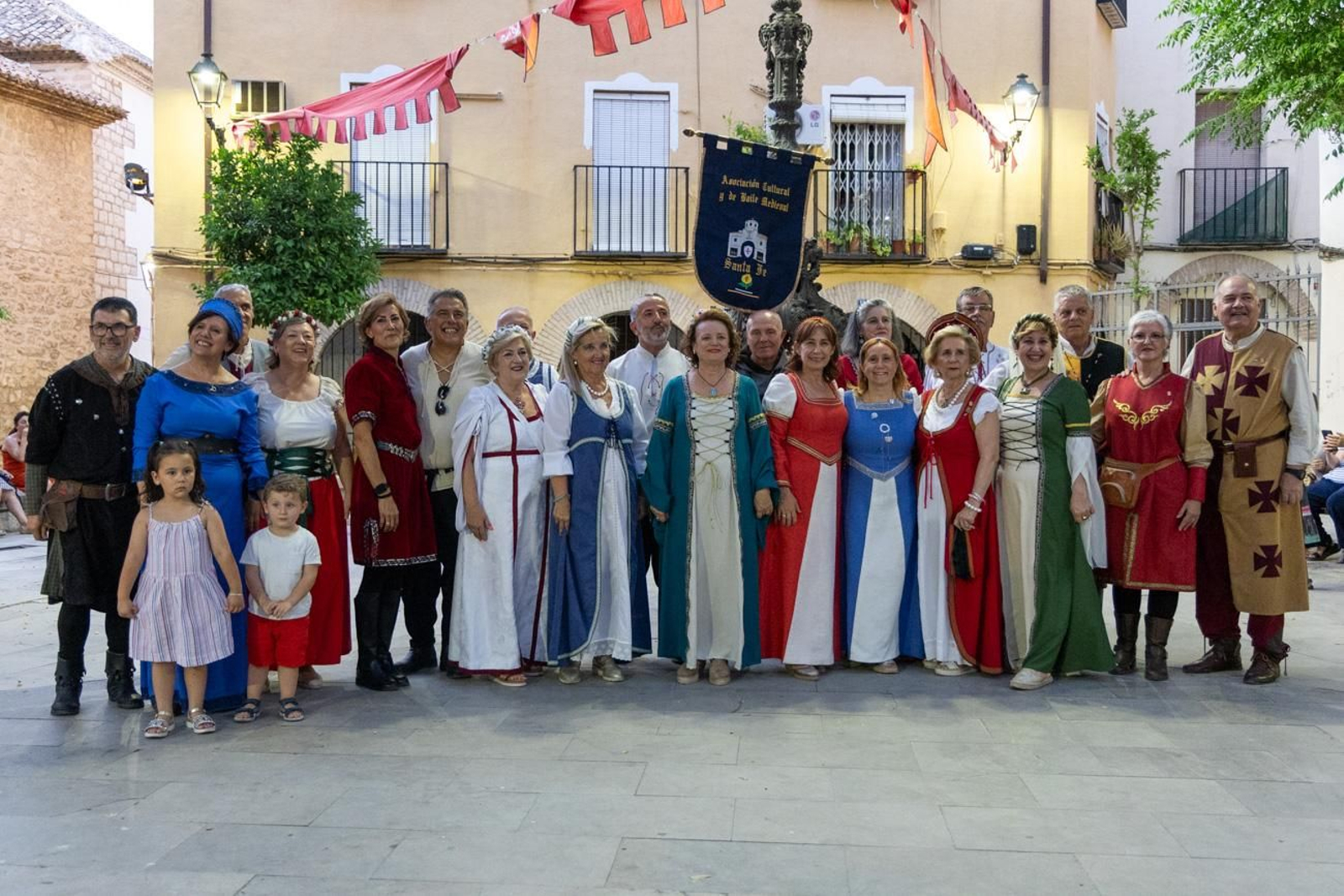 Exhibición de Bailes Medievales y Pasacalles del Lagarto de la Magdalena