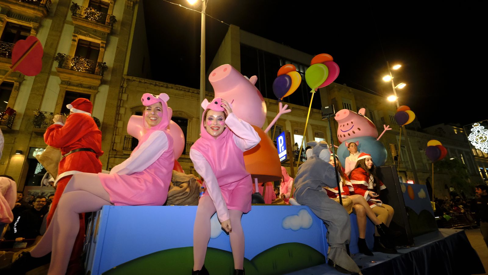 Fotogalería de la Cabalgata de Reyes Magos en Almería