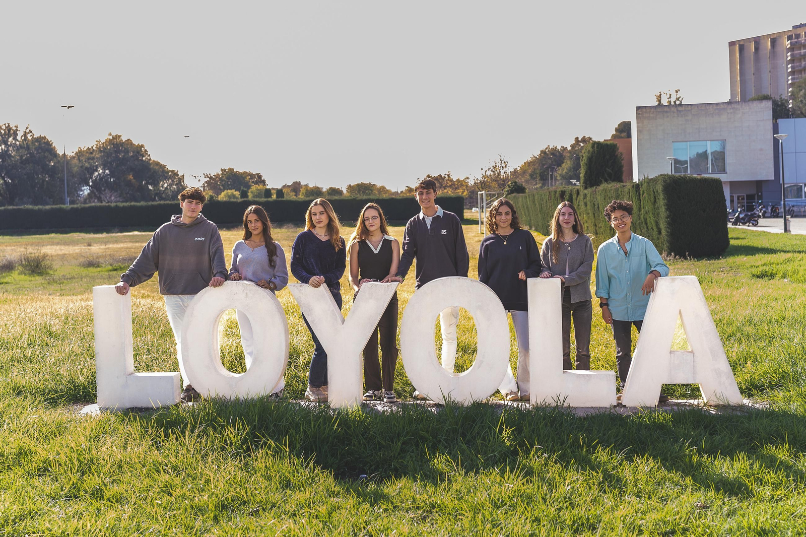 Alumnos de la Universidad Loyola.