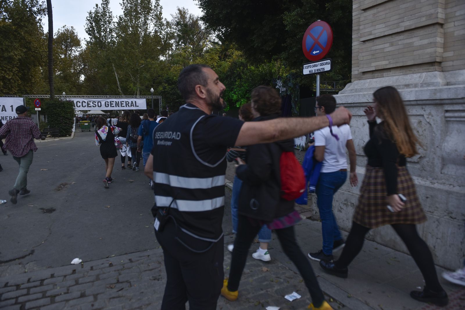 Ambiente en los accesos al concierto de Green Day
