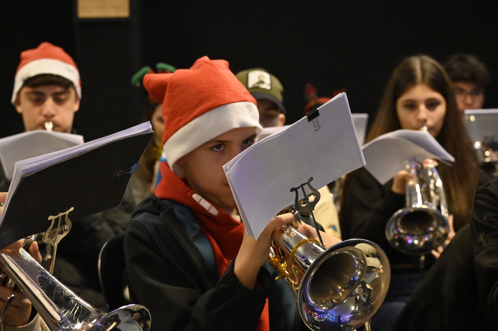 Ensayo preparatorio de la AM Santa Cruz para la cabalgata de Reyes Magos, en Imágenes