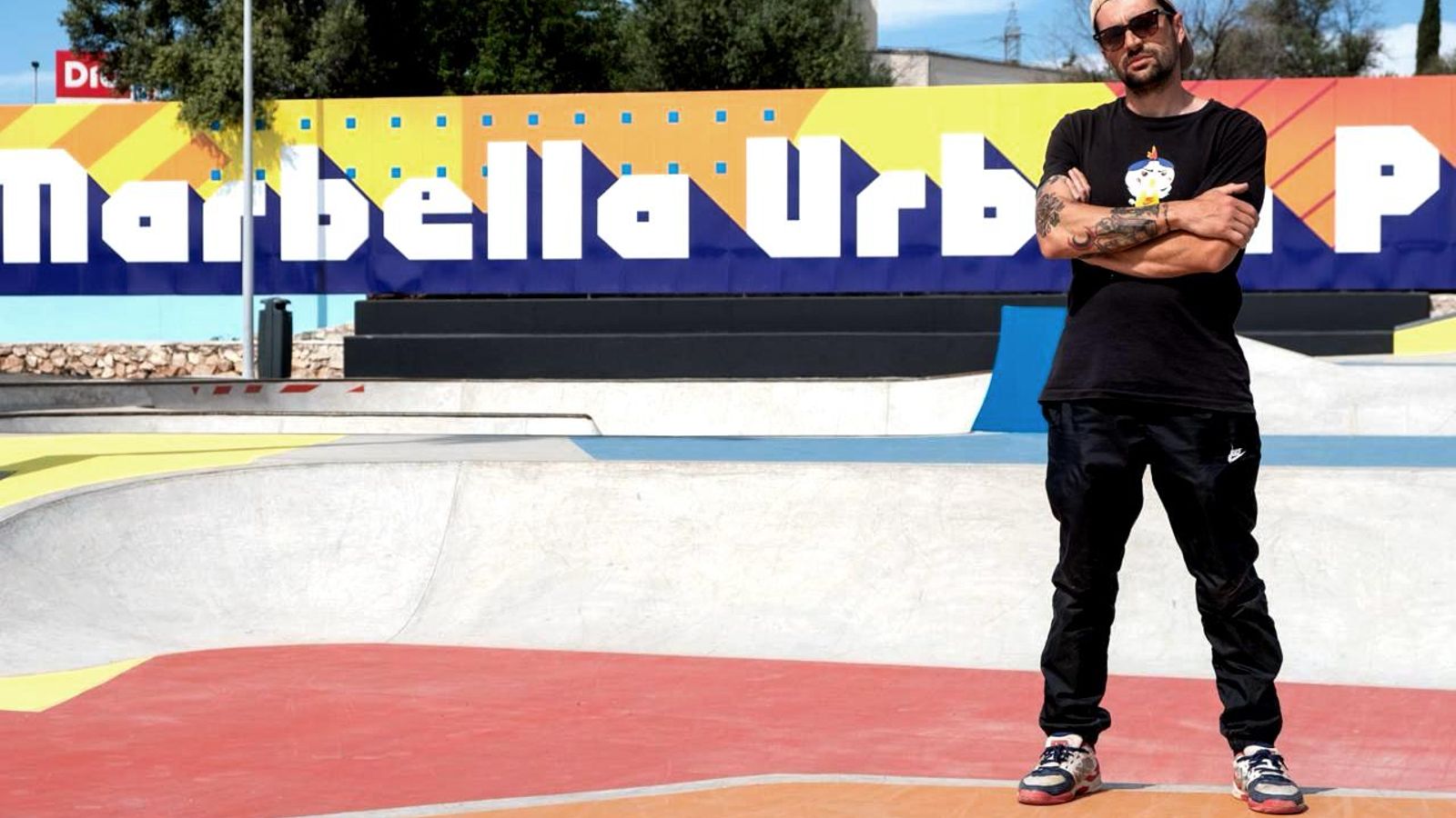 El artista malagueño Play in Colors, en el Marbella Urban Park.