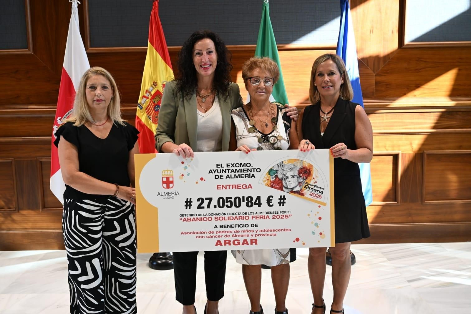 María del Mar Vázquez junto a Rosa María Onievs, Amalia Martín y Elisa García del Águila.