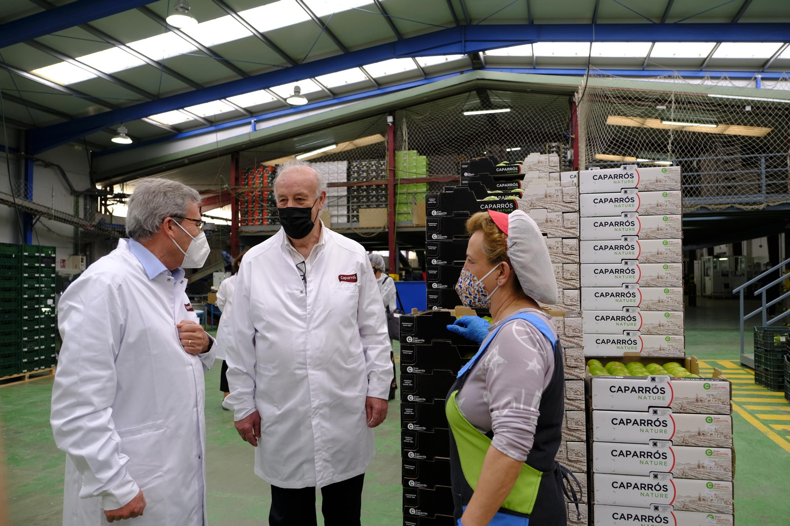 Fotogalería de la visita de Vicente del Bosque a Grupo Caparrós.
