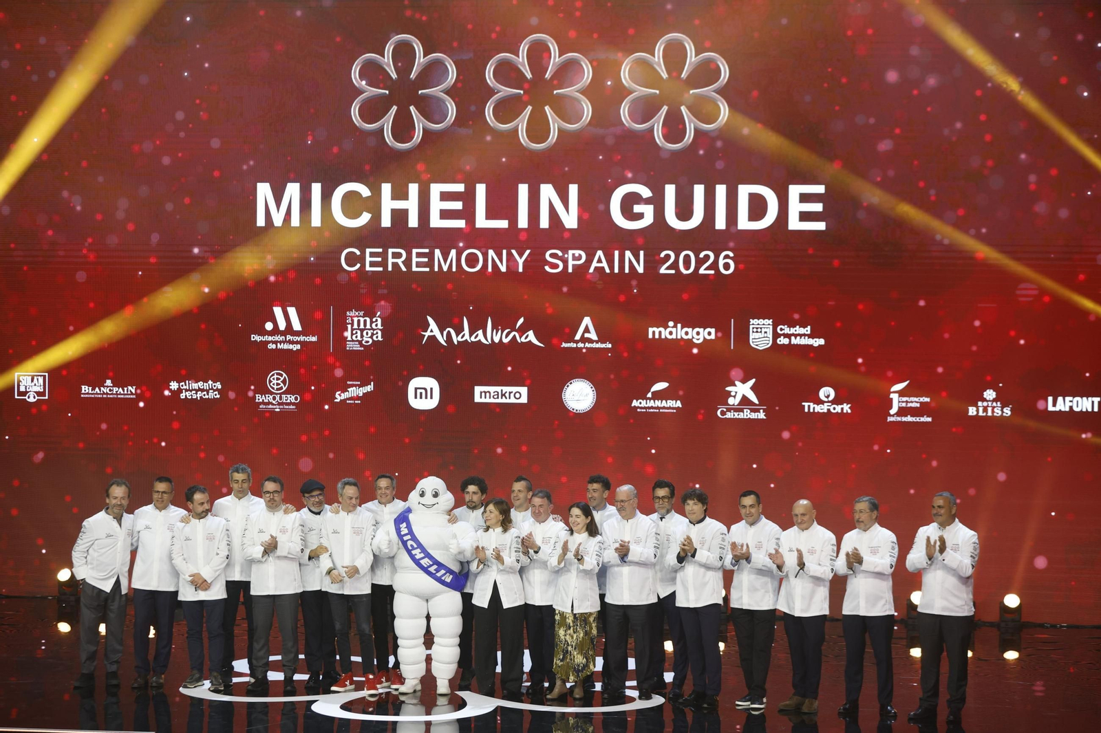 Los 16 chefs españoles con tres estrellas Michelin en la Guia 2025