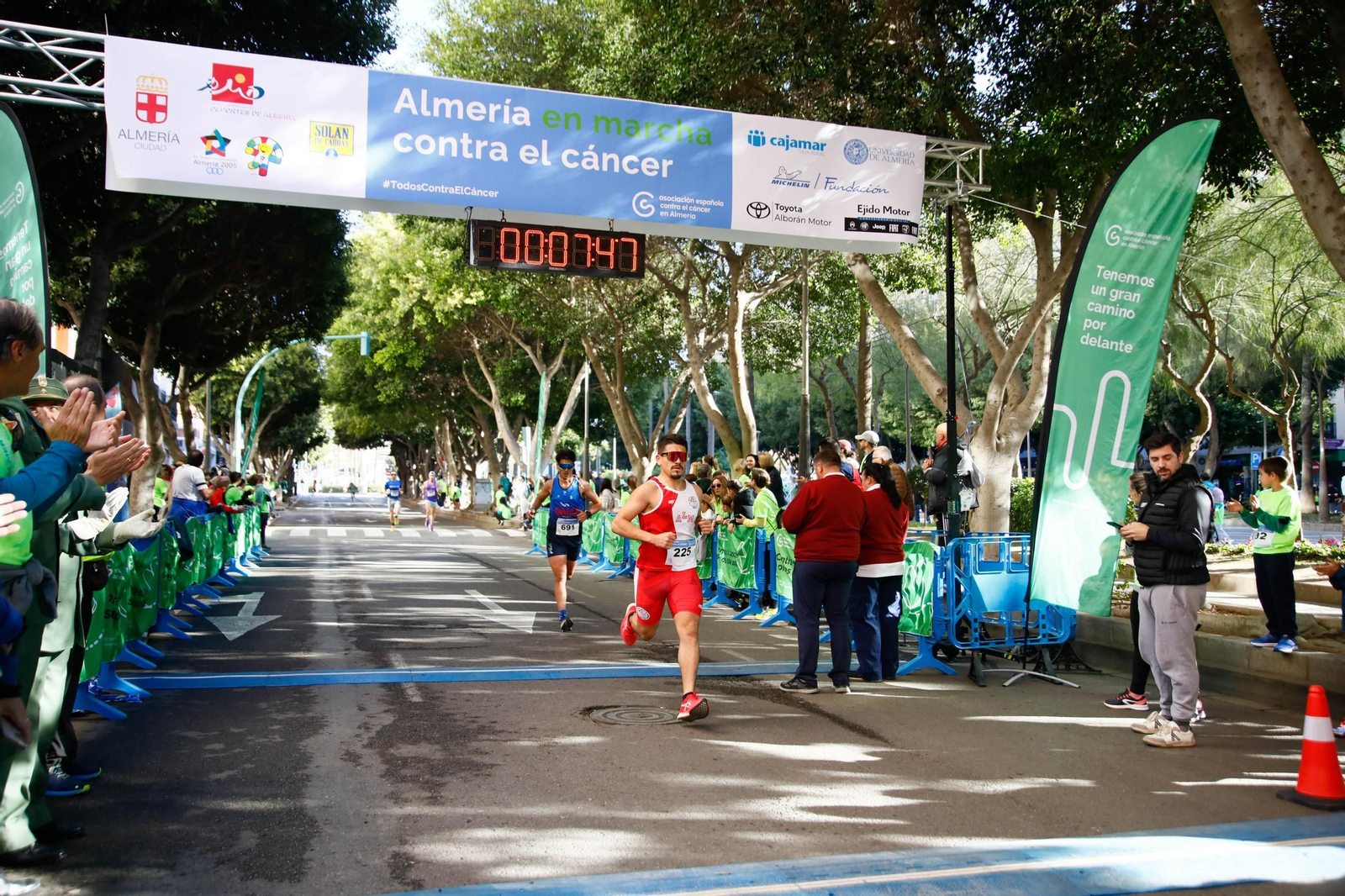 Imágenes de la Carrera contra el Cáncer de Almería