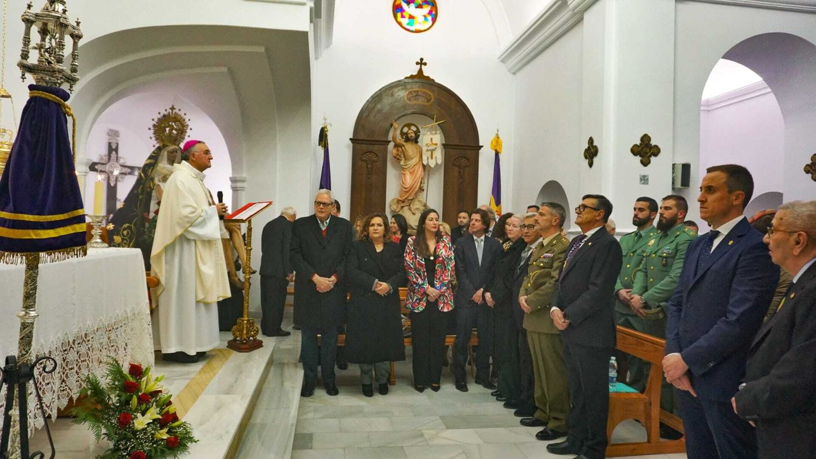 El obispo de Almería condujo el acto de bendición de la ermita de San Ramón.