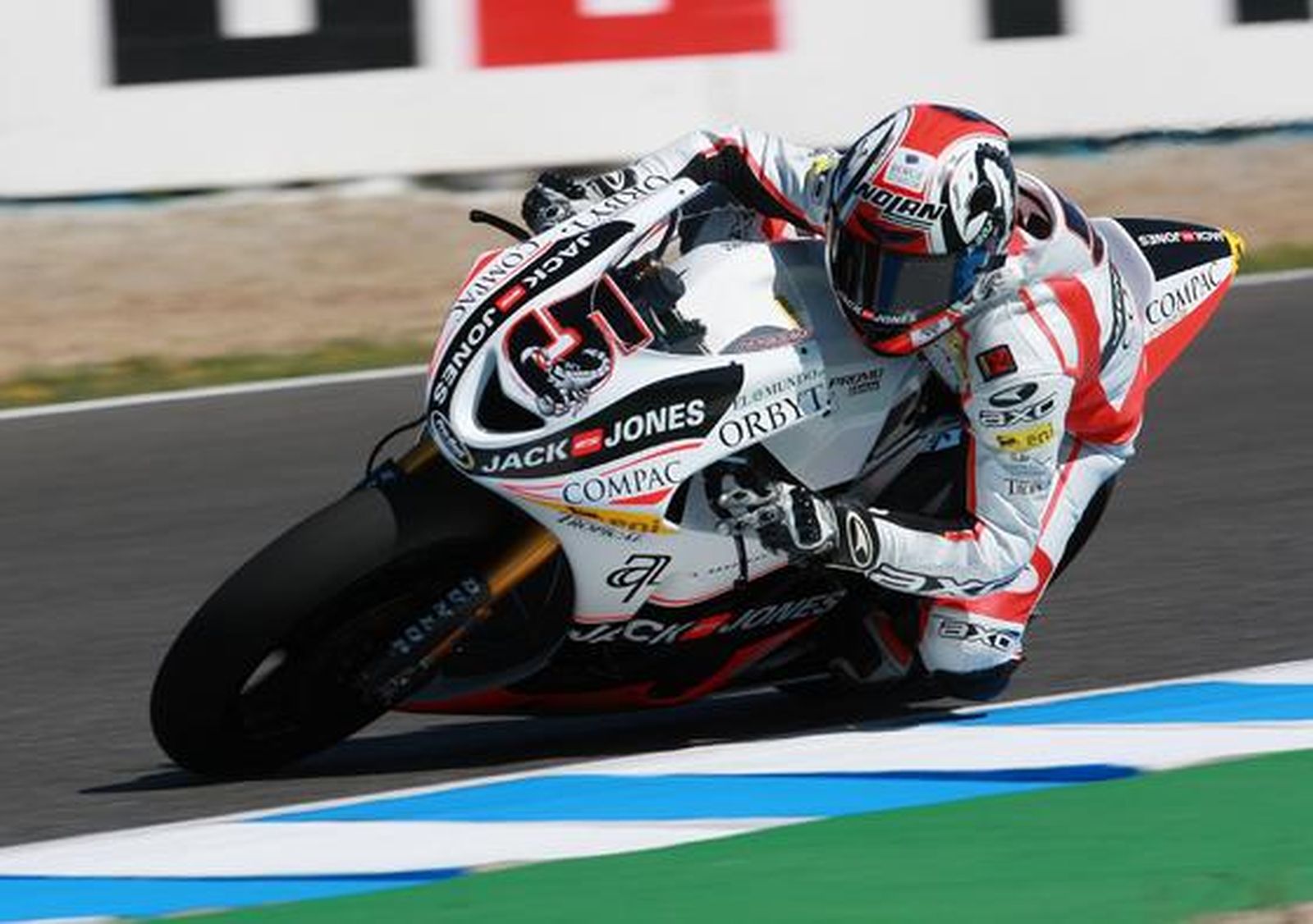 Tamizawa impide el pleno español en los entrenamientos oficiales del Gran Premio de España de Motociclismo, con ´poles´ para Pedrosa en MotoGP y Márquez en 125cc

Foto: Juan Carlos Toro/ Manuel Aranda