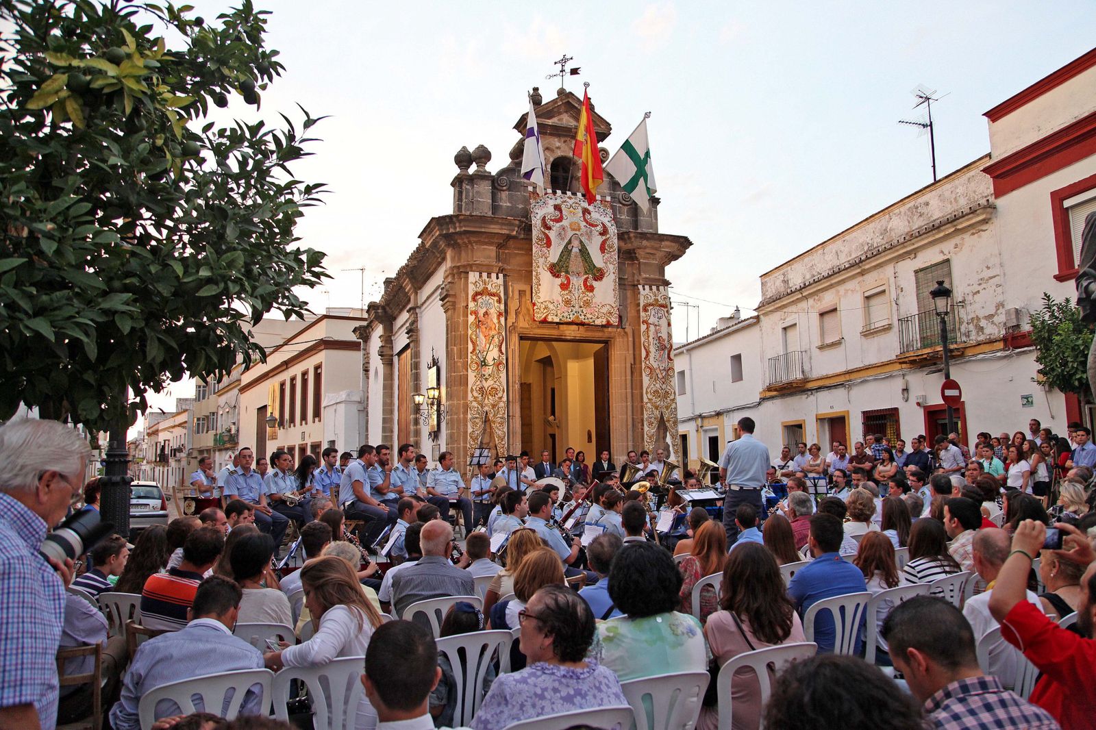 Imagen de un concierto en La Plazuela, sede de la hermandad de la Yedra.