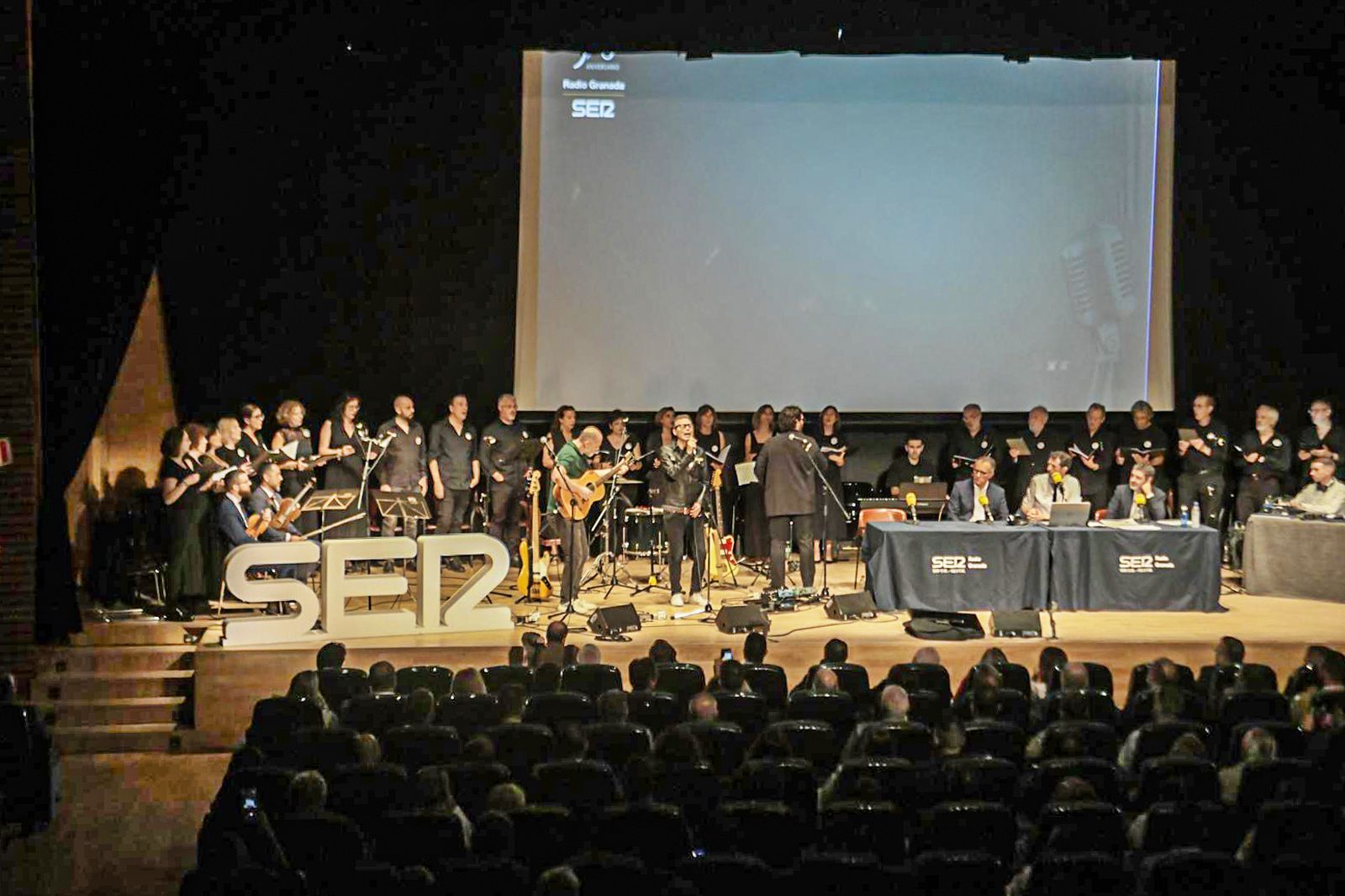 Radio Granada celebra su nonagésimo aniversario