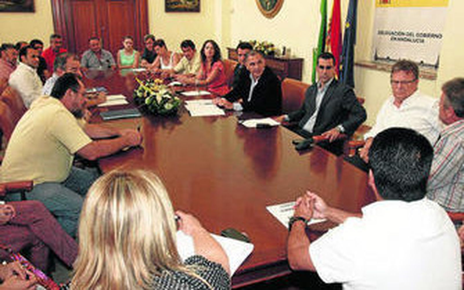 Los alcaldes de las ELA presionan en Sevilla "para salvar las pedanías"