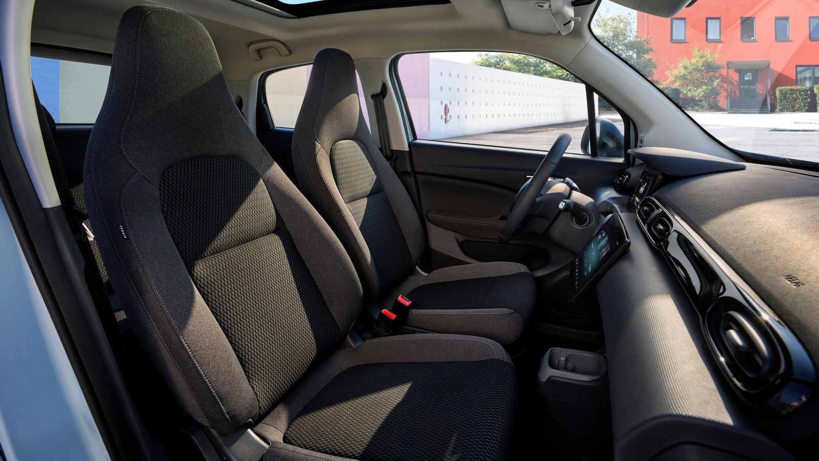 No ofrece ningún récord de amplitud, pero sí ofrece una relación entre tamaño de carrocería y espacio interior muy razonable.