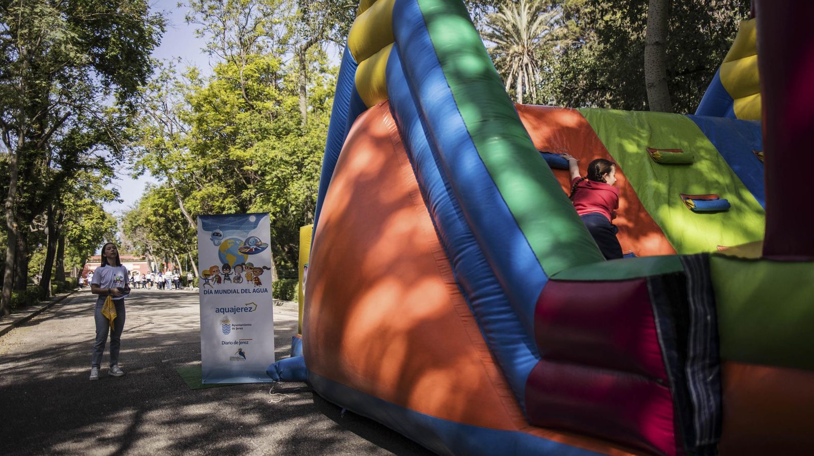 Escolares de Jerez celebran el Día Mundial del Agua en el Zoo