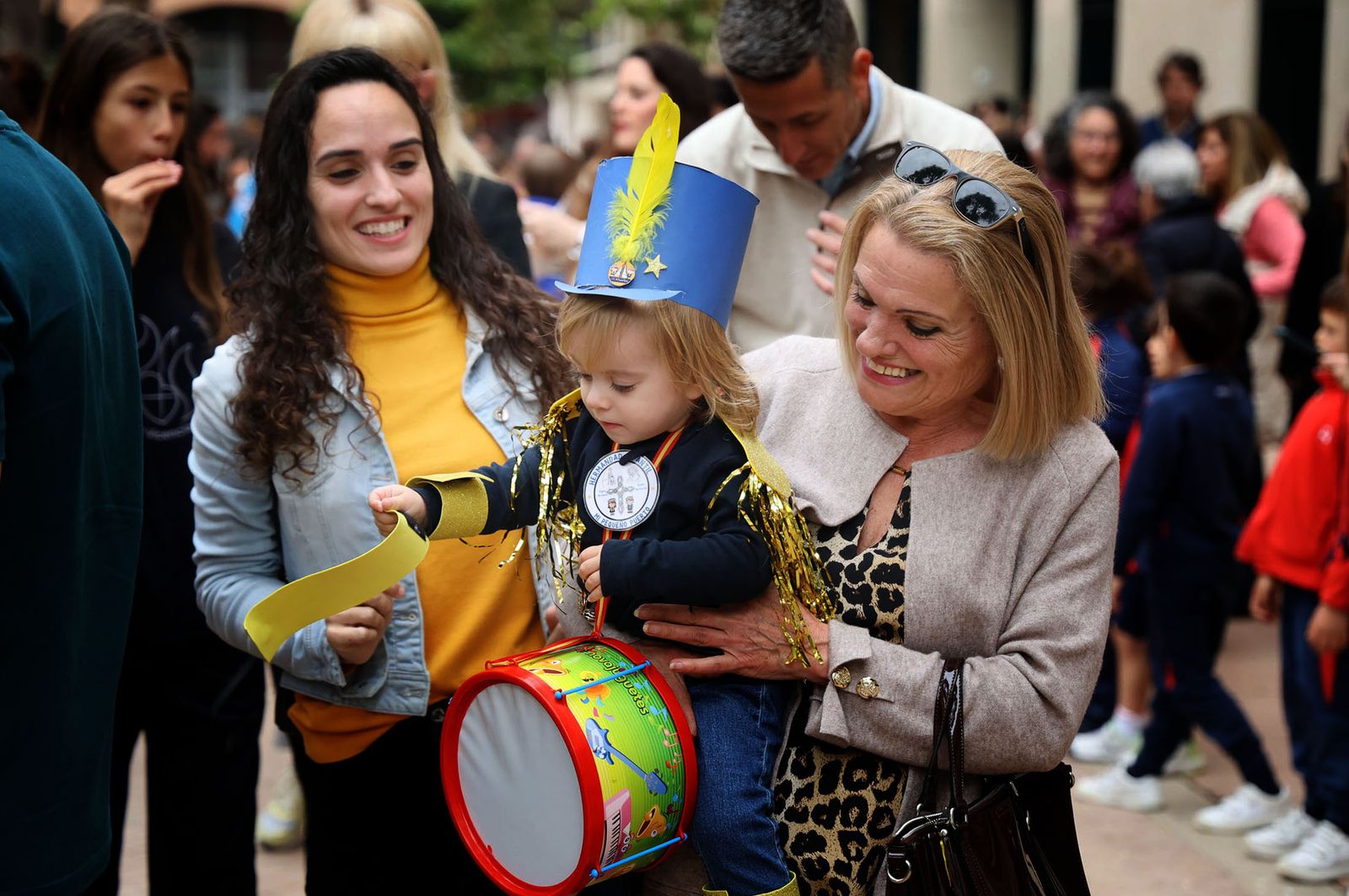 Imágenes de la procesión de la 'Escuela Infantil Mi Pequeño Puerto'
