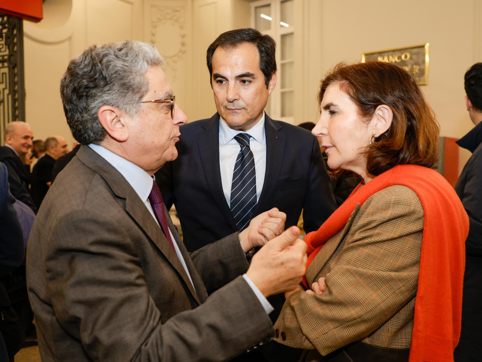 I Premio a la Trayectoria ejemplar en defensa de Andalucía a Fátima Báñez y a Jaime Montaner Roselló