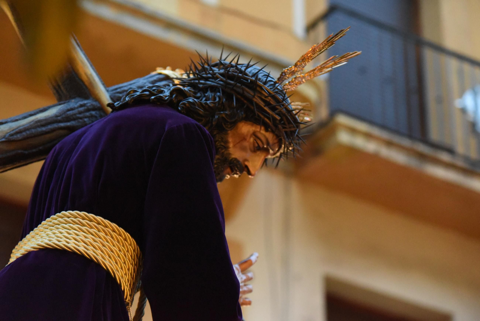 El vía crucis del Señor del Soberano Poder de Córdoba, en imágenes