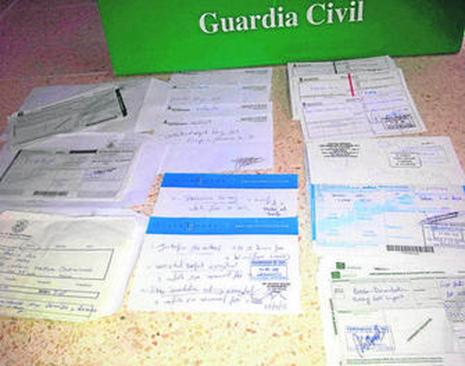 Recetas intervenidas por la Guardia Civil durante la Operación Muscle.