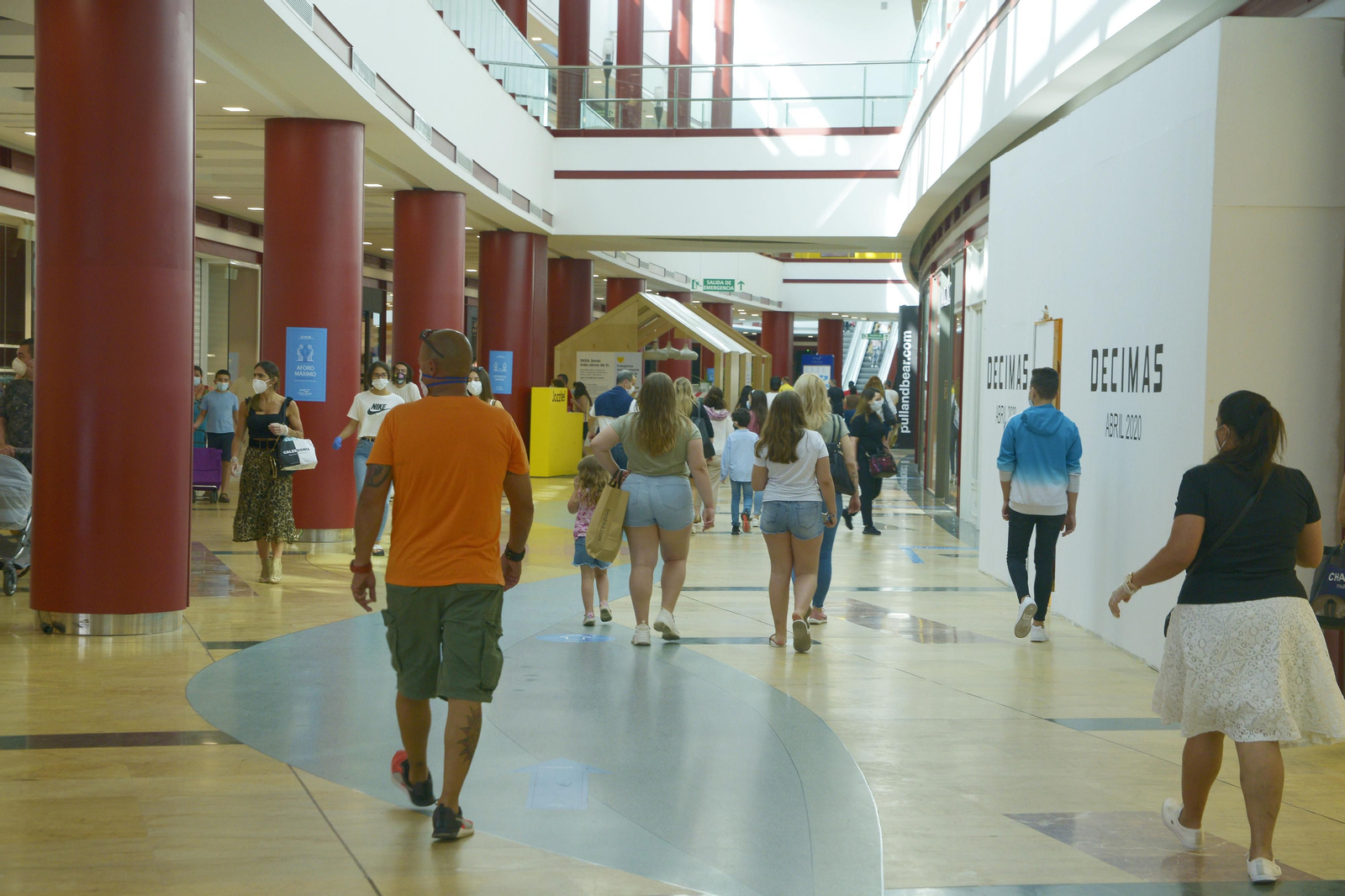 Fotos de los centros comerciales de Algeciras al inicio dela fase 2